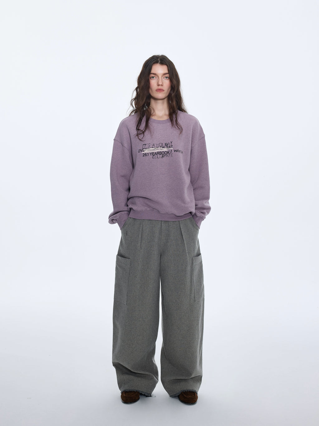 Pull ras du cou épais teint par pigmentation