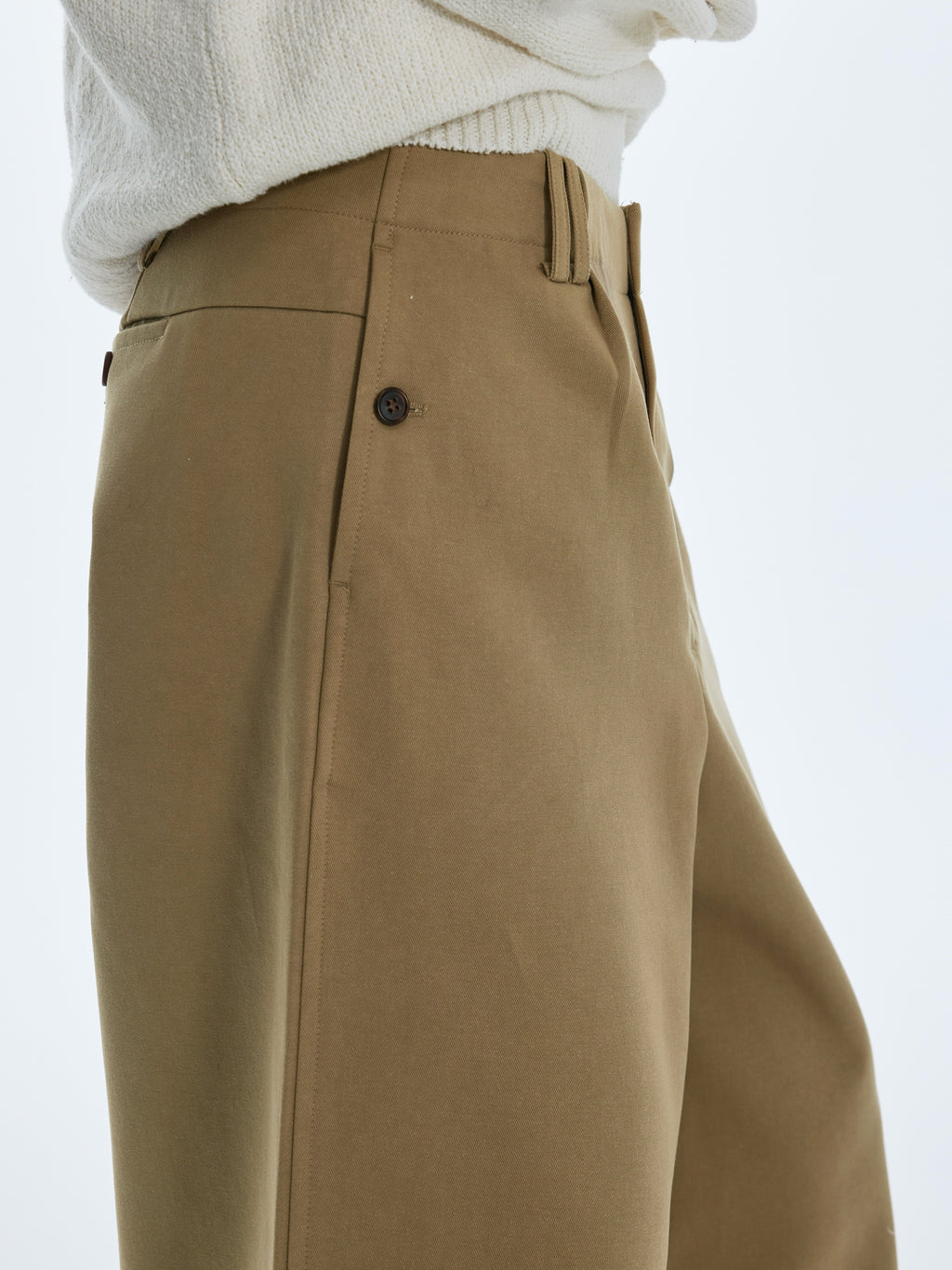 Pantalon à boutons latéraux en lyocell et coton 