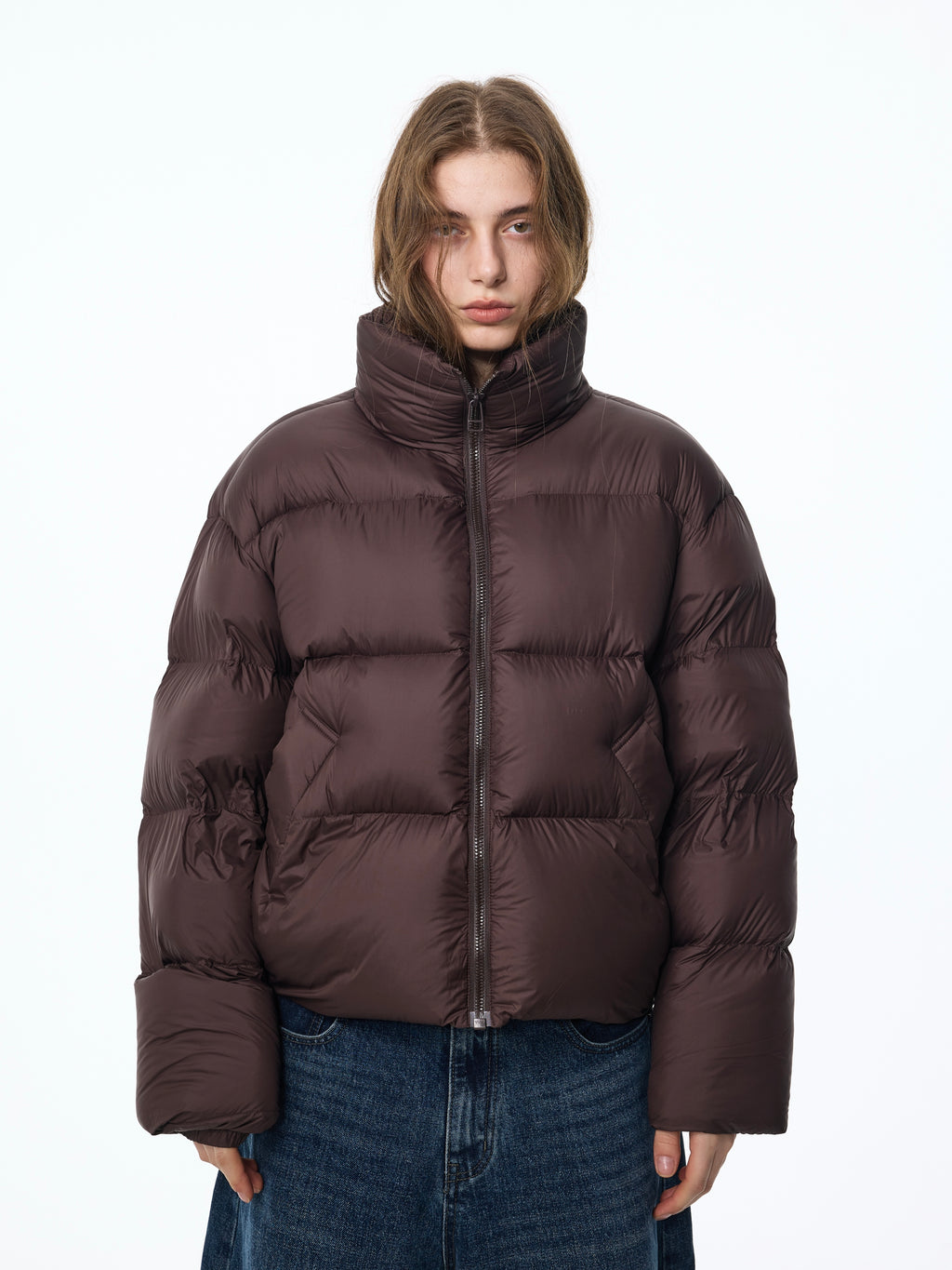 Chaqueta de plumón de ganso con cuello alto