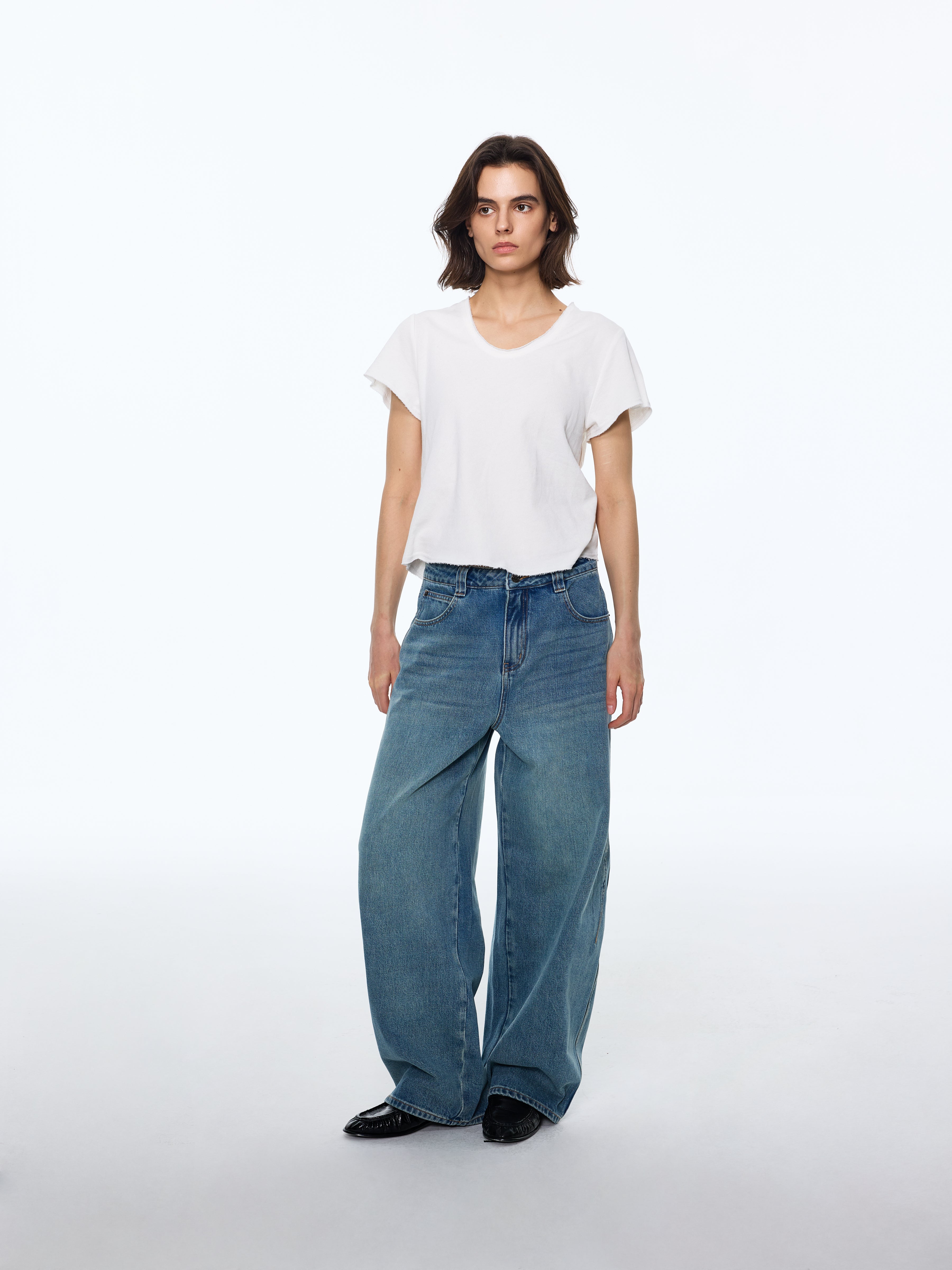 High-Twist Long-Staple V-Neck Tee