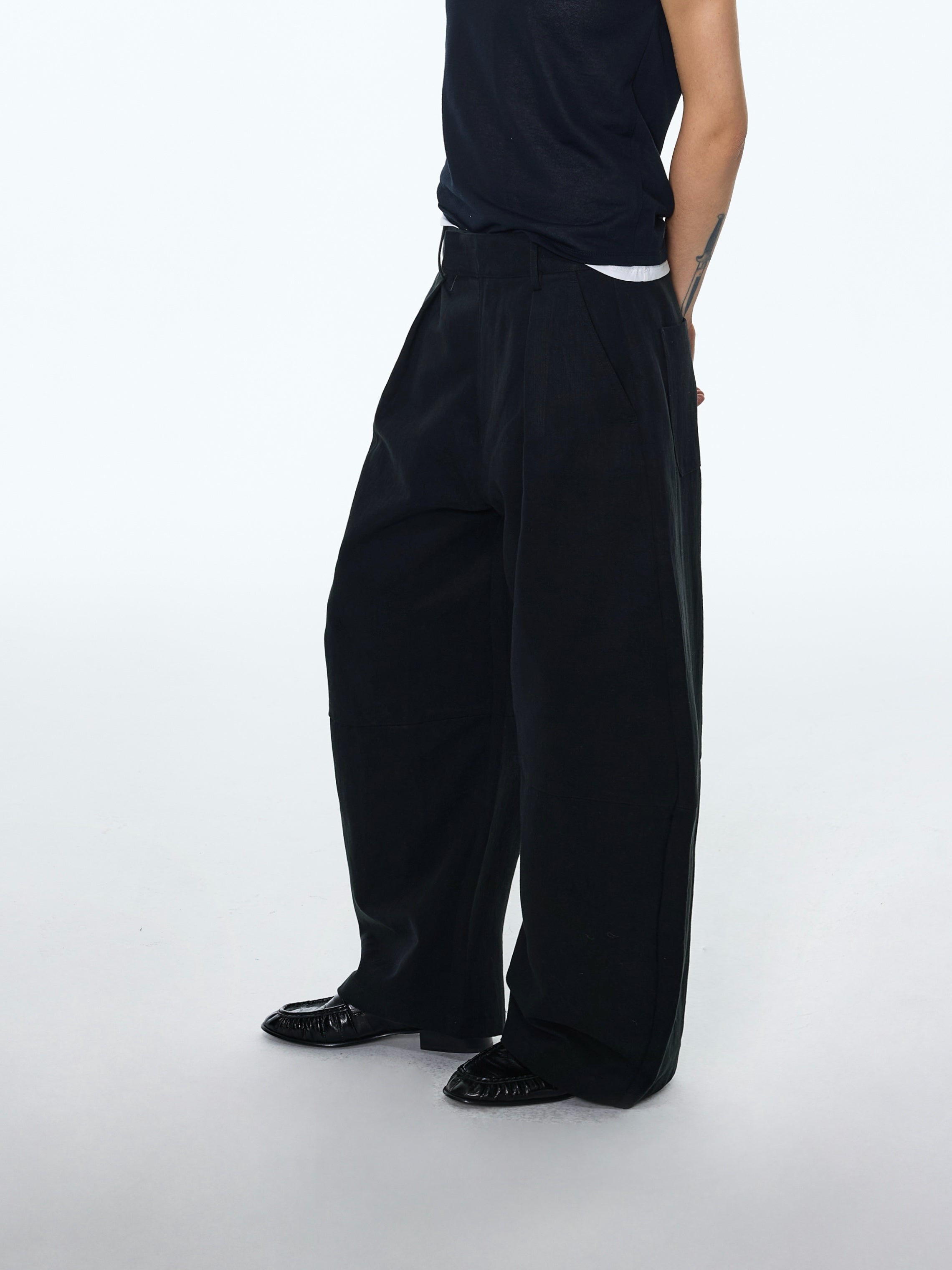 Cool-Touch Sculpted Blade Pant